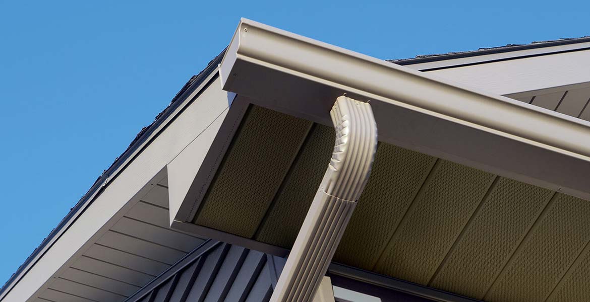 The Difference Between Seamless and Regular Gutters - Frogtown Roofing Plus