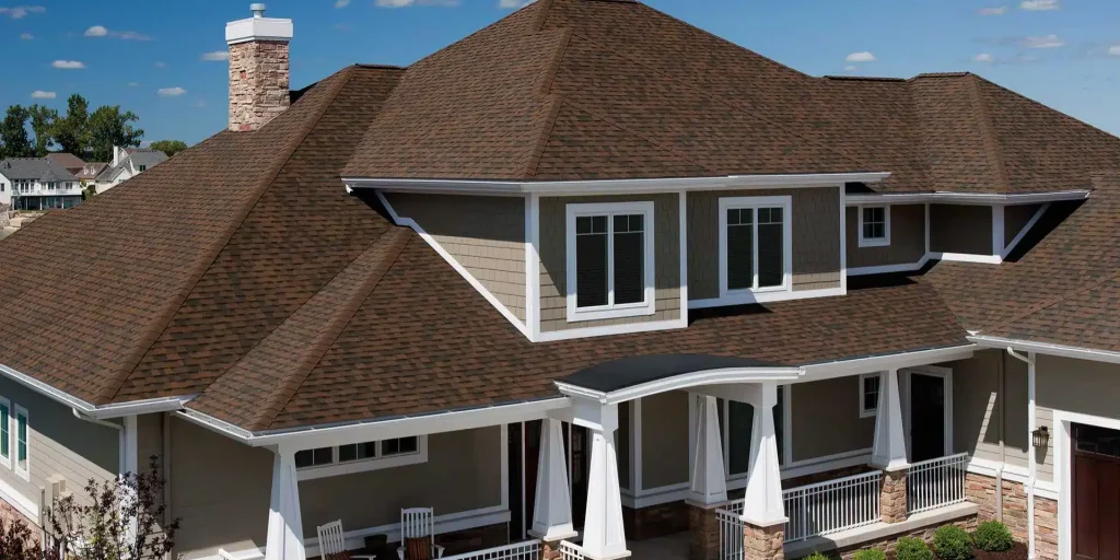What Makes A Good Roofing Contractor